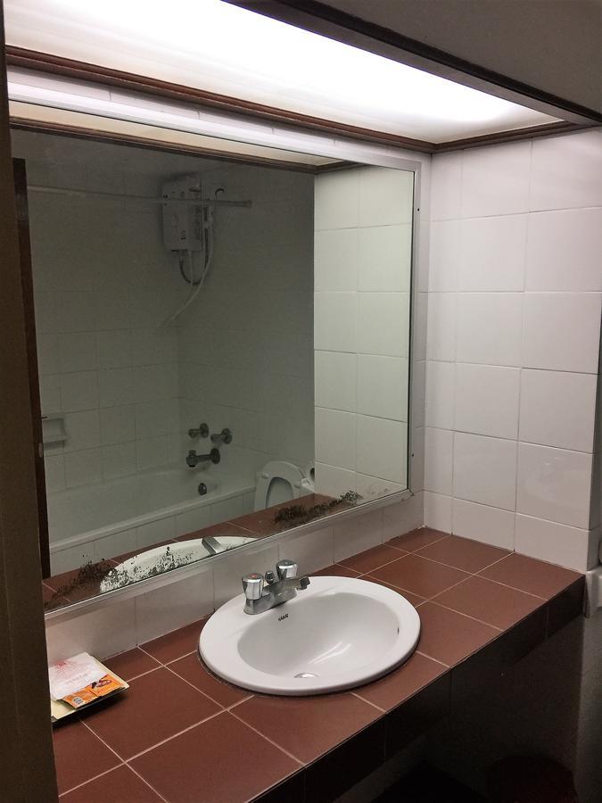 Daeng Plaza Hotel Пхукет Экстерьер фото